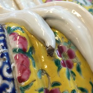 Een grote Chinese famille rose figuur van Shou Lao, 19e eeuw — foto 16