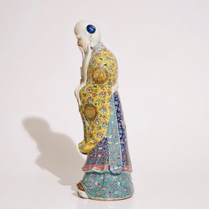Een grote Chinese famille rose figuur van Shou Lao, 19e eeuw — foto 2