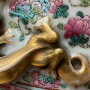 Een grote Chinese famille rose vaas met hofscènes, 19e eeuw — foto 42