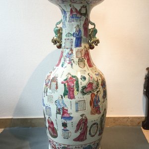 Een grote Chinese famille rose 'Wu Shuang Pu' vaas, 19e eeuw — foto 9