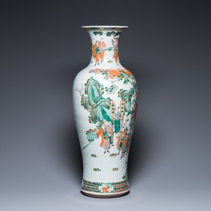 Een grote Chinese famille verte vaas met verhalend decor, Kangxi merk, 19e eeuw — foto 2