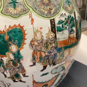 Een grote Chinese famille verte vissenkom, 19e eeuw — foto 17