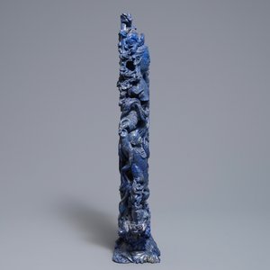 Een grote Chinese figuur van Guanyin in lapis lazuli, 20e eeuw — foto 3