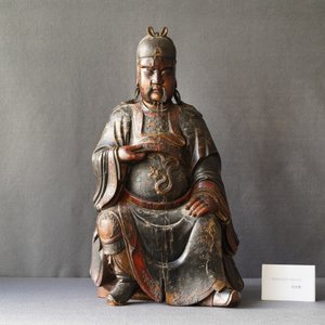 Een grote Chinese gelakte houten figuur van Guandi, Kangxi — foto 8