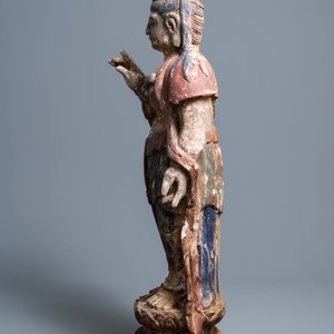 Een grote Chinese gepolychromeerde houten figuur van Guanyin, Qing/Republiek — foto 5