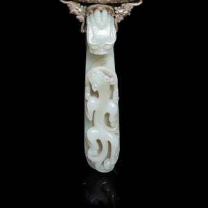 Een grote Chinese handspiegel met jade en zilver, Qing — foto 8