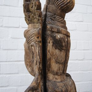 Een grote Chinese houten sculptuur van Guanyin, Ming — foto 20