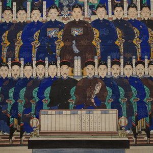 Een grote Chinese scroll met voorouderportretten, 18/19e eeuw — foto 3