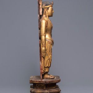 Een grote Chinese verguld houten figuur van Boeddha, 19e eeuw — foto 2