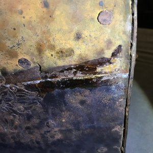 Een grote Chinese vergulde en ingelegd bronzen figuur van Zhenwu op verguld houten basis, Ming — foto 21