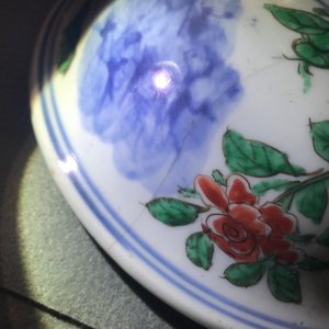 Een grote Chinese wucai dekselvaas met fijn mythologisch decor, Transitie periode — foto 10