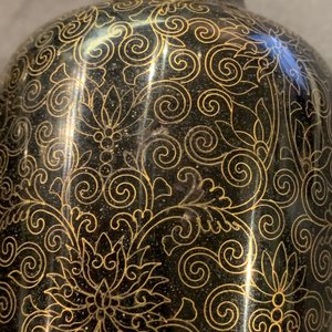 Een grote collectie Japanse cloisonné en studio keramiek, Meiji/Showa, 19/20e eeuw — foto 15