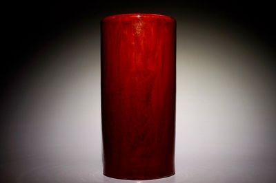 Een grote cylindrische Chinese monochrome sang de boeuf vaas, 20e eeuw