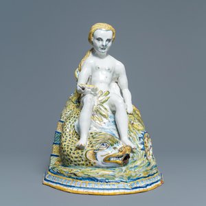 Een grote fontein met Amphitrite in polychroom Brussels aardewerk, 18e eeuw — foto 2