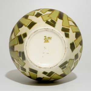 Een grote geometrische vaas met mat glazuur, Jules Chaput en Charles Catteau voor Boch Frères Keramis, ca. 1929 — foto 6