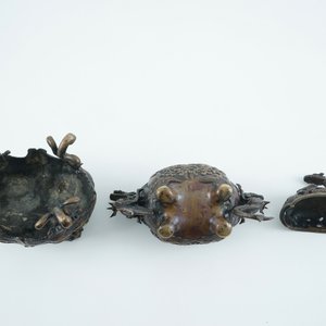 Een grote Japanse bronzen wierookbrander op sokkel, Meiji, 19e eeuw — foto 8