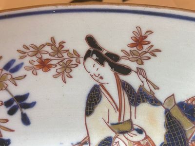 Een grote Japanse Imari schotel, Edo, 18e eeuw — foto 3