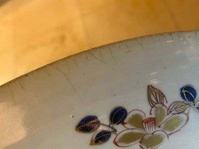 Een grote Japanse Imari schotel, Edo, 18e eeuw — foto 7