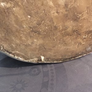 Een grote Japanse Satsuma figuur van Kannon op gelakt houten sokkel, Meiji, 19/20e eeuw — foto 11