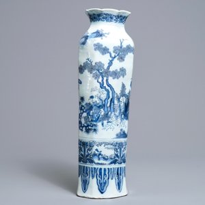Een grote octagonale blauwwitte Delftse vaas met chinoiserie decor, 17e eeuw — foto 2