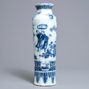 Een grote octagonale blauwwitte Delftse vaas met chinoiserie decor, 17e eeuw — foto 3