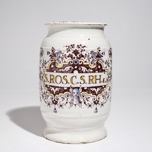 Een grote polychrome albarello in Brussels aardewerk, 18e eeuw — foto 1