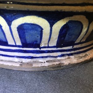 Een grote polychrome Antwerpse majolica albarello met a foglie decor, 2e helft 16e eeuw — foto 19