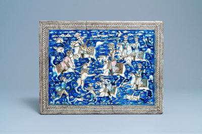 Een grote polychrome rechthoekige tegel met een jachtscène, Qajar, Iran, 19de eeuw