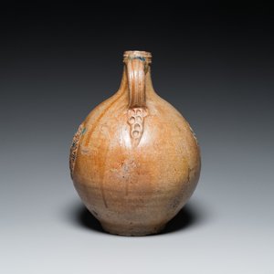 Een grote steengoed baardmankruik met kobaltblauwe spatten, Keulen of Raeren, ca. 1600 — foto 4