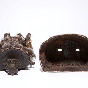 Een grote vergulde en gelakte bronzen Bodhisattva, wellicht Korea, Goryeo/Choson, 14-16e eeuw — foto 7