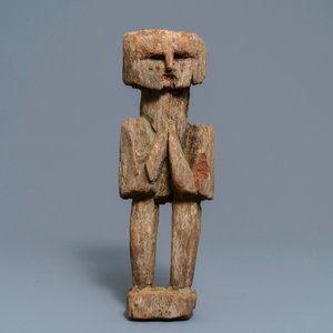 Een houten votieve figuur, Dolpa, Nepal, 19e eeuw — foto 2