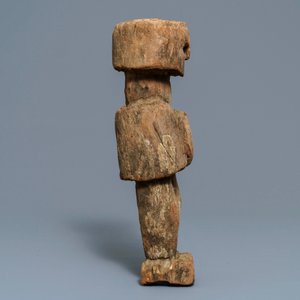 Een houten votieve figuur, Dolpa, Nepal, 19e eeuw — foto 3
