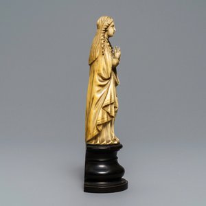 Een Indo-Portugese ivoren figuur van Madonna, Goa, 18/19e eeuw — foto 3