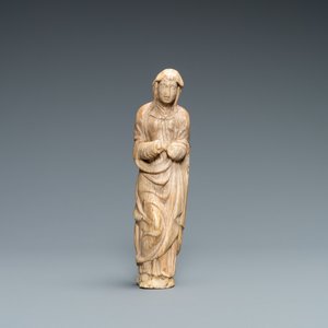 Een ivoren figuur van een Madonna, 2e helft 16e eeuw — foto 2
