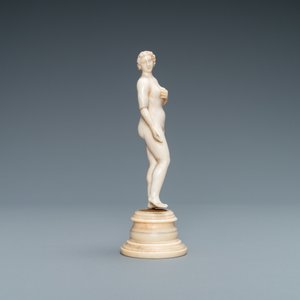 Een ivoren figuur van Venus, Dieppe, Frankrijk, 19e eeuw — foto 5