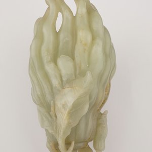 Een jade boeddha hand op houten sokkel, Qing dynastie, 18de eeuw — foto 23