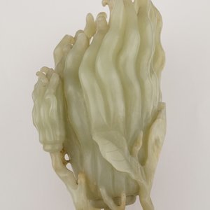 Een jade boeddha hand op houten sokkel, Qing dynastie, 18de eeuw — foto 25