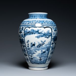 Een Japanse blauw-witte Arita vaas met een tijger, Edo, 17e eeuw — foto 2