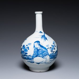 Een Japanse blauw-witte fles met een dame in een landschap, Edo, 17/18e eeuw — foto 1