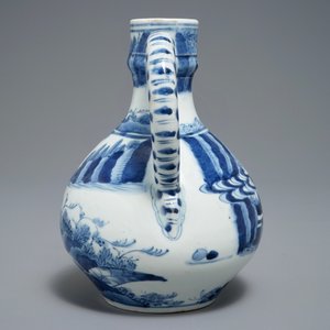 Een Japanse blauwwitte Arita kan, Edo, 17e eeuw, een Satsuma dekseldoos en een Kutani vaasje, Meiji, 19e eeuw — foto 10