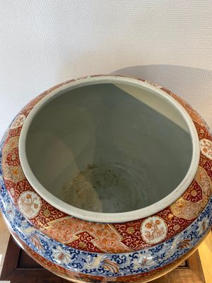 Een Japanse Imari vissenkom, Meiji, 19e eeuw — foto 4