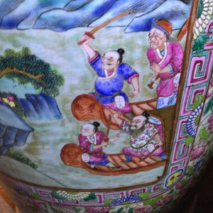 Een kapitale Chinese famille rose vaas met een hofscène, 19e eeuw — foto 29