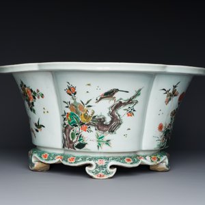 Een keizerlijke Chinese famille verte jardinière, Kangxi merk en periode — foto 3