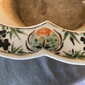 Een keizerlijke Chinese famille verte jardinière, Kangxi merk en periode — foto 69