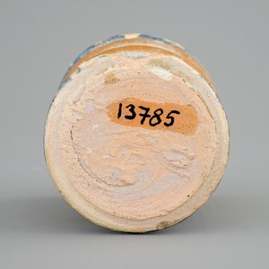Een kleine albarello in Antwerpse majolica, ca. 1580 — foto 8