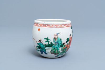 Een kleine Chinese famille verte jardinière, Chenghua merk, Kangxi