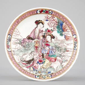 Een kop en schotel met verfijnd famille rose decor, Yongzheng, 1722-735 — foto 2