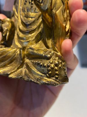Een Koreaanse vergulde bronzen sculptuur van Guanyin, 17e eeuw — foto 20