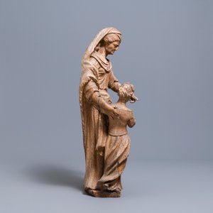 Een lindenhouten groep met Sint-Anna die de Maagd Maria onderricht, eind 16e eeuw — foto 2