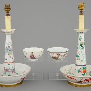 Een lot Chinees famille rose porselein, 19e eeuw — foto 1